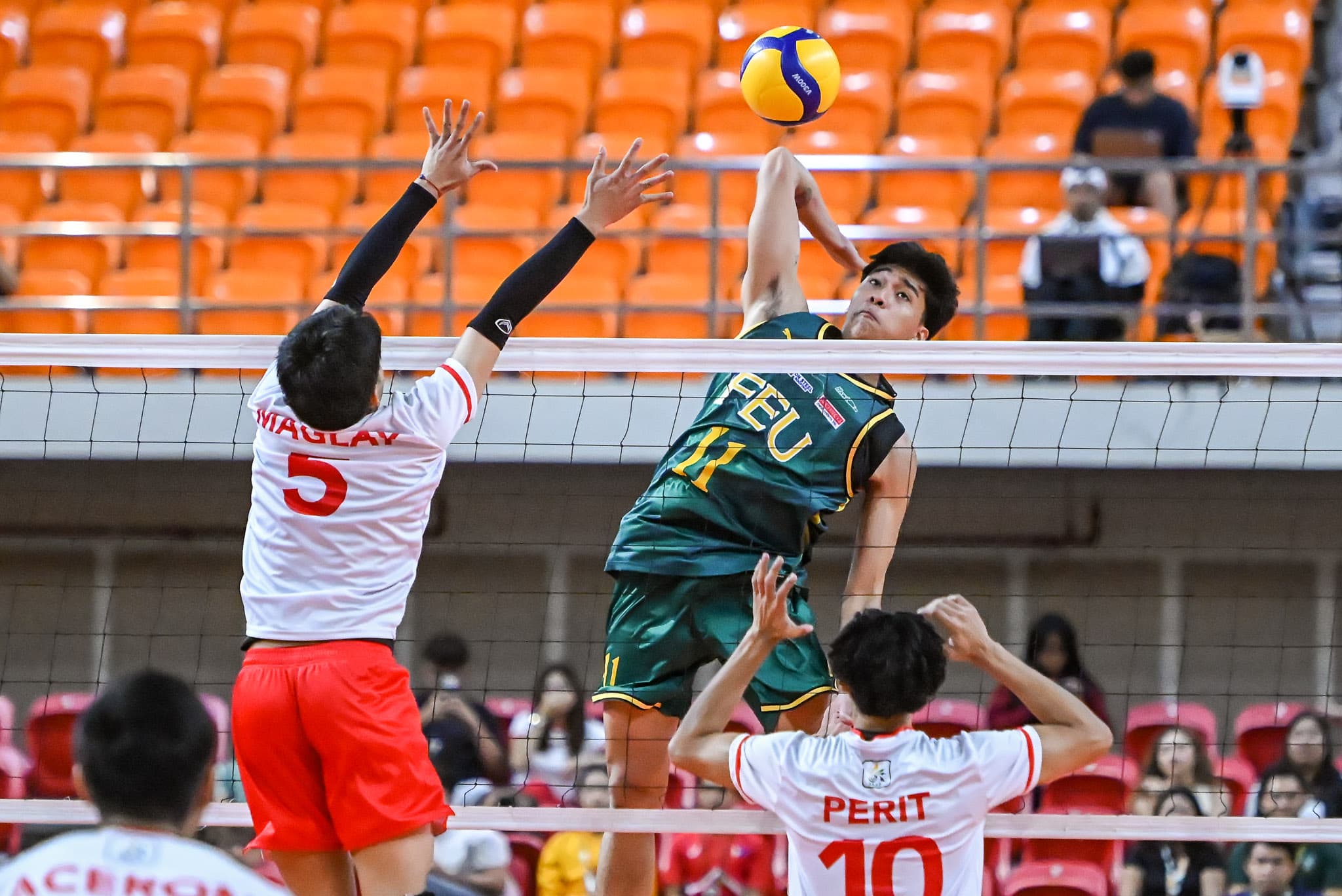 Lirick Mendoza action